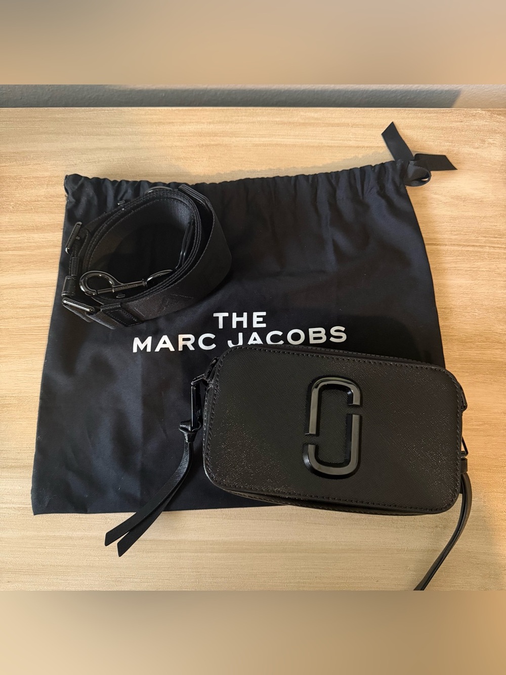 Marc Jacobs Black Snapshot Crossbody Bag + Logo Strap
